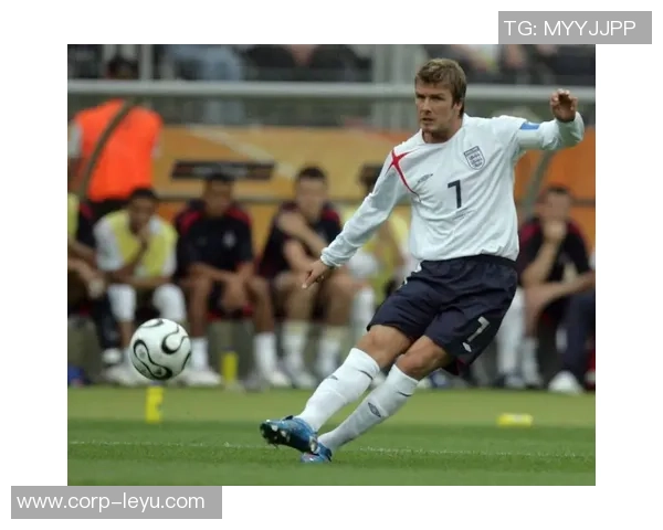 足球是圆的世界让我们在激情与梦想中追逐无限可能